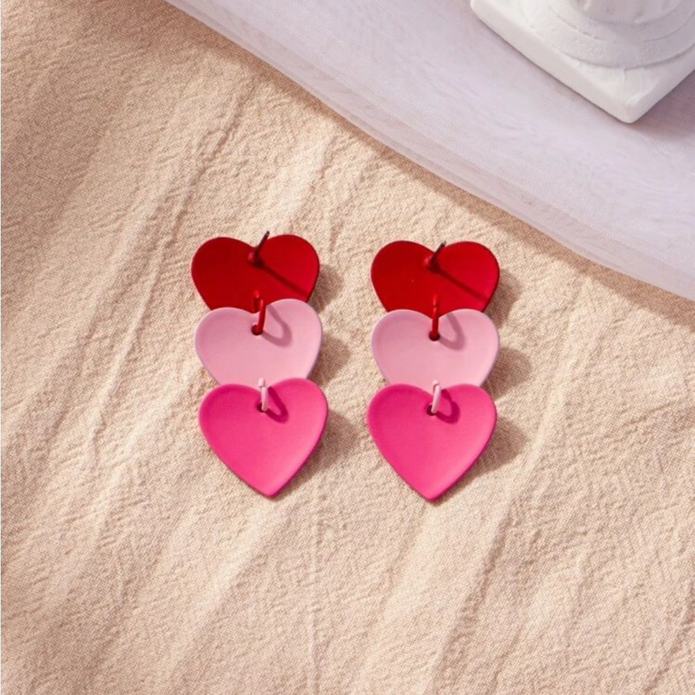 ‎Color Block Heart Drop Earrings - Picture 6 of 10